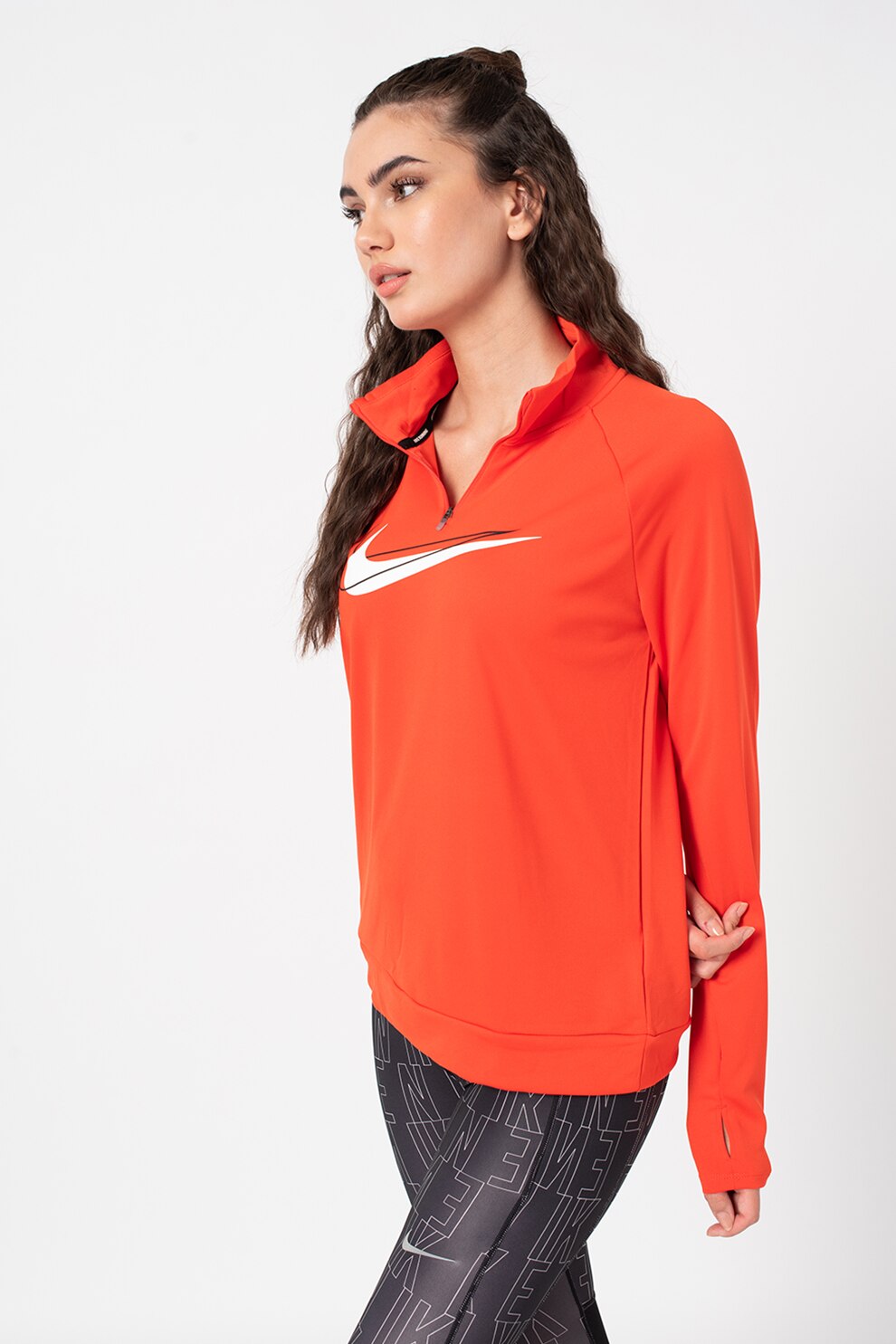 Nike, Bluza cu Dri-Fit pentru alergare Swoosh, Rosu vermillion/Alb/Negru, M