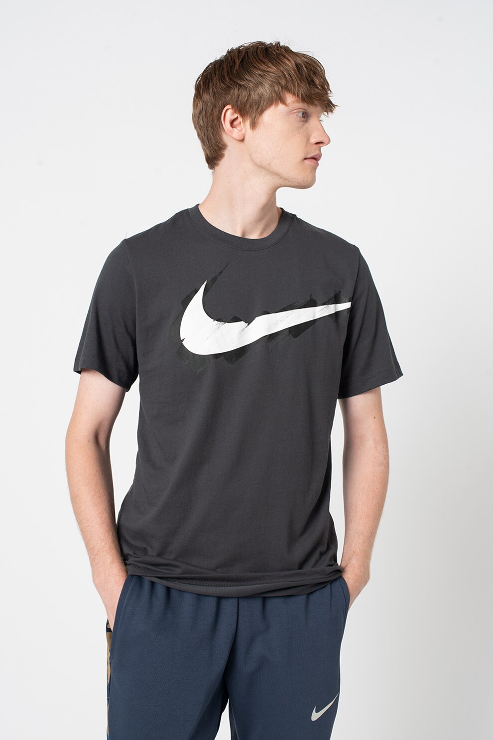 Nike, Tricou cu logo supradimensionat, pentru fitness, Gri inchis/Alb
