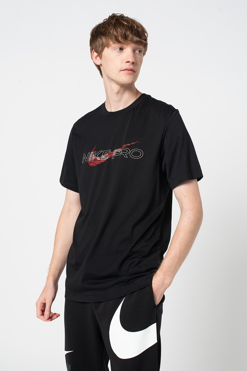 Nike, Tricou cu tehnologie Dri-Fit pentru fitness Pro, Negru/Alb/Rosu inchis