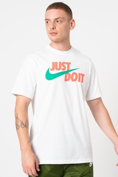 Nike, Tricou cu imprimeu logo Swoosh, Alb/Roz/Verde Nike, Tricou cu imprimeu logo Swoosh, Alb/Roz/Verde