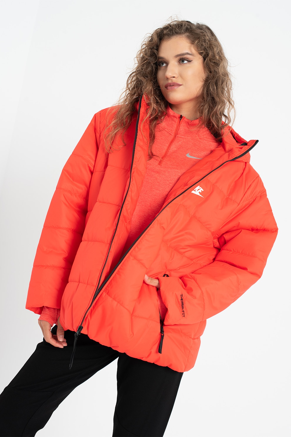 Nike, Geaca cu tehnologie Therma-Fit cu gluga Repel, Rosu vermilion