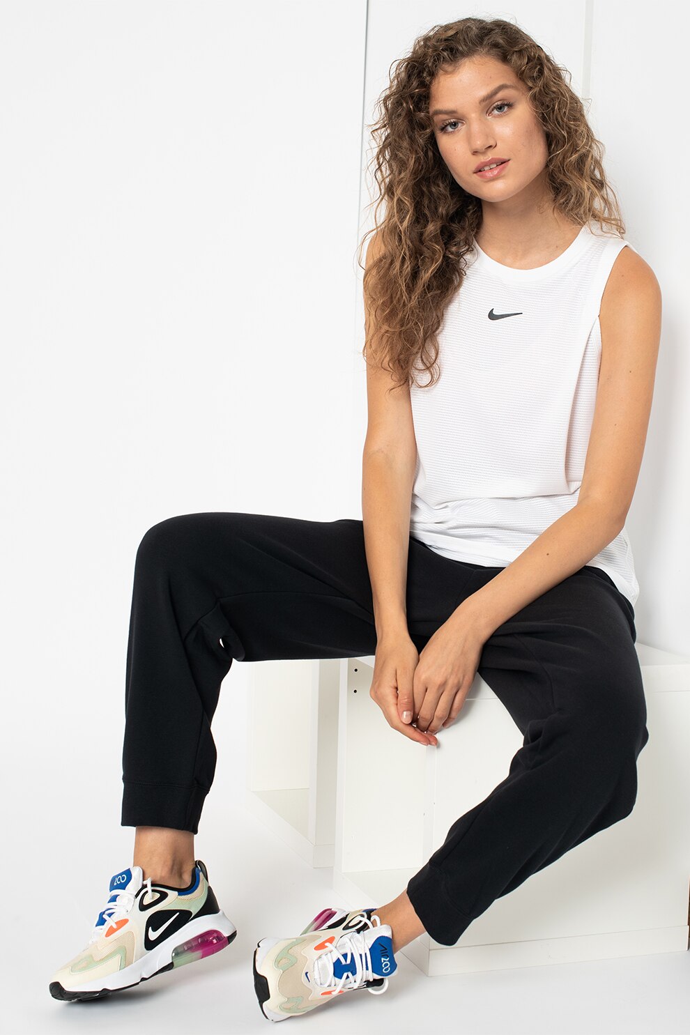 Nike, Top de plasa cu tehnologie Dri-FIT, pentru tenis Court Advantage, Alb