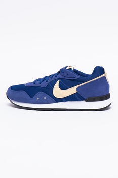 Nike, Pantofi sport cu insertii de piele intoarsa Venture Runner, Albastru royal/Crem Nike, Pantofi sport cu insertii de piele intoarsa Venture Runner, Albastru royal/Crem
