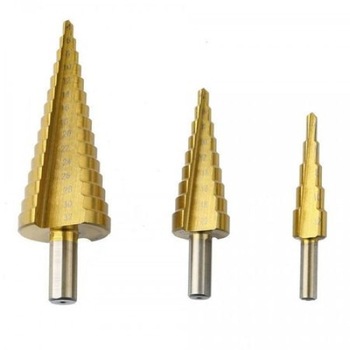 Set 3 freze, con pentru gaurire in trepte,dimeniuni 12mm, 20mm, 32mm Set 3 freze, con pentru gaurire in trepte,dimeniuni 12mm, 20mm, 32mm
