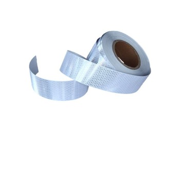 Banda reflectorizanta adeziva alba , tip fagure, 5cm x 25m Banda reflectorizanta adeziva alba , tip fagure, 5cm x 25m