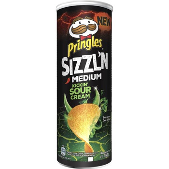 Chipsuri Sizzl'n putin picante cu smantana Pringles, 160g