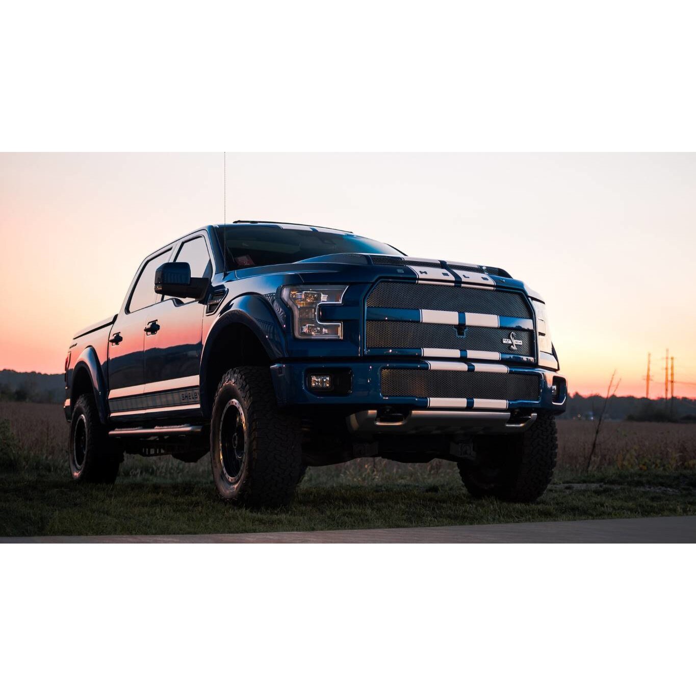 Tablou canvas 50x35 cm, Auto-Moto model 659