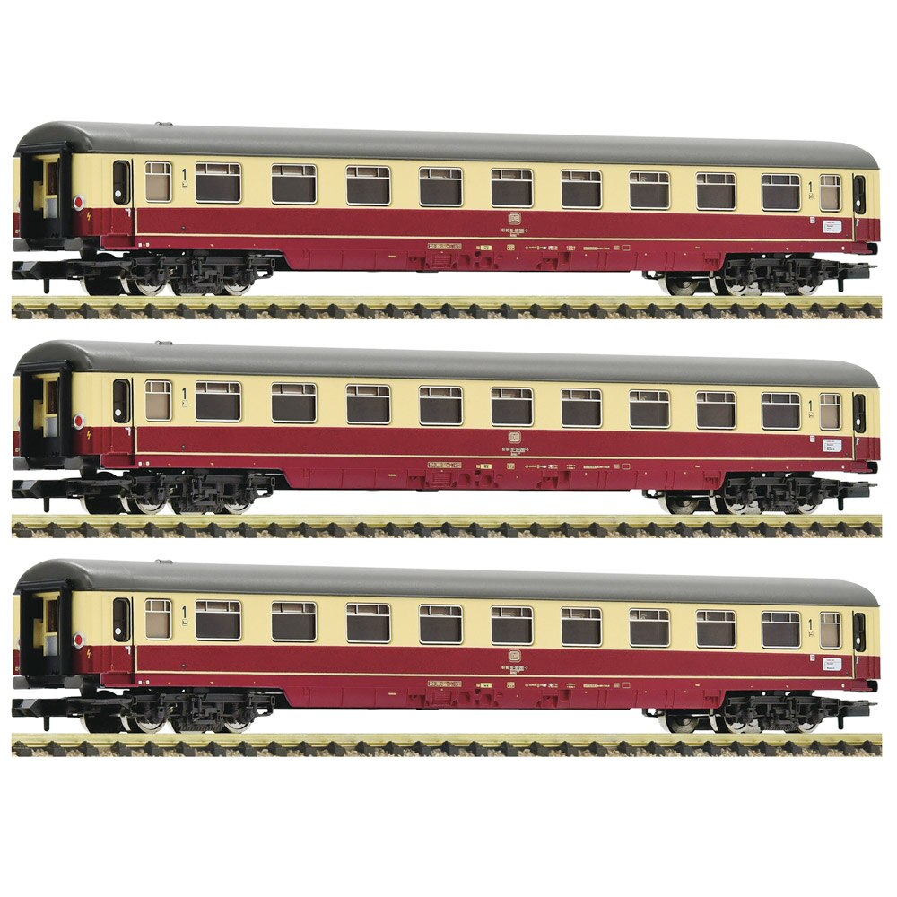 Set Vagoane Compartimentate Christophorus, scara N, 3 piese