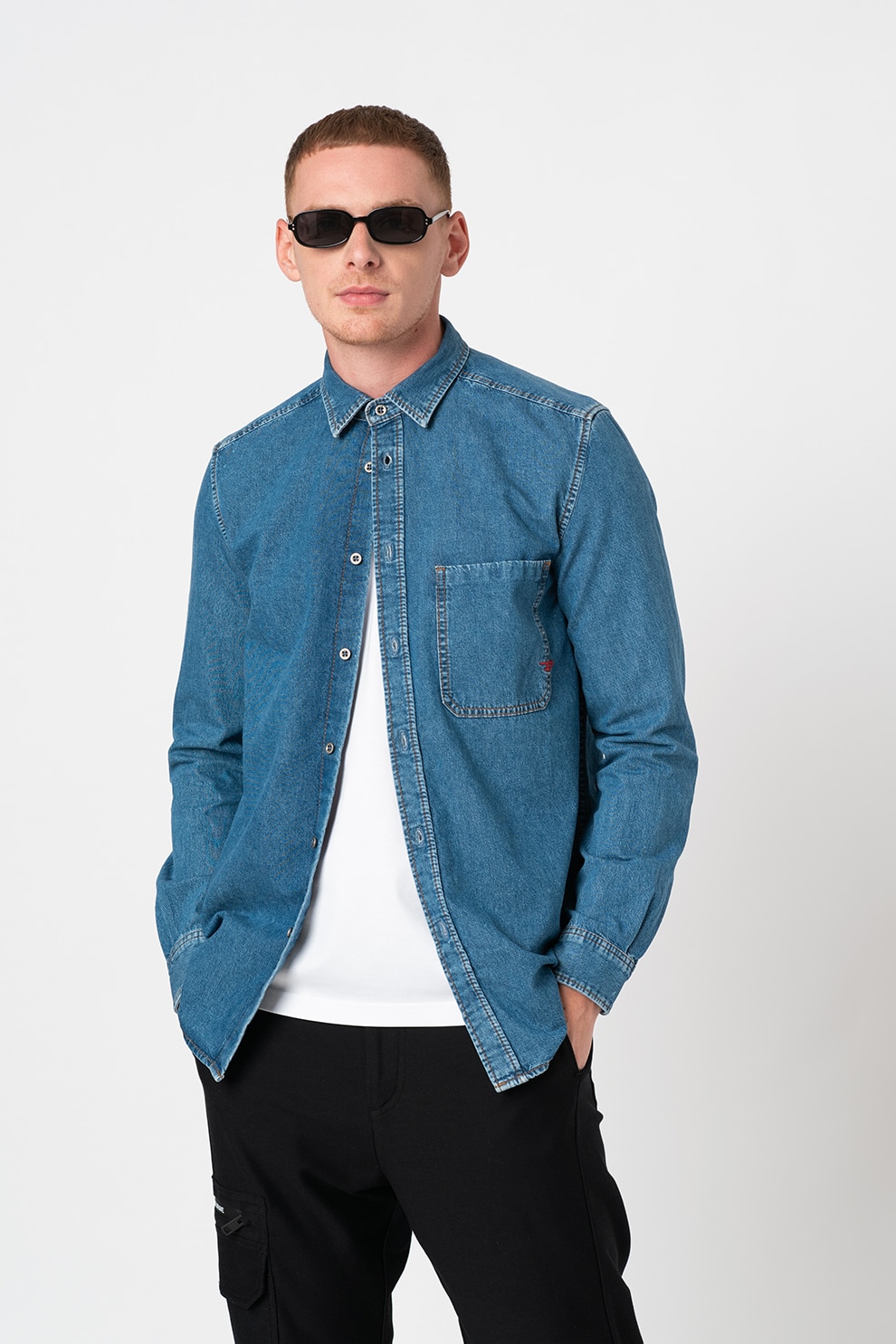 Diesel, Camasa din denim cu buzunar pe piept D-Ber, Albastru inchis, S