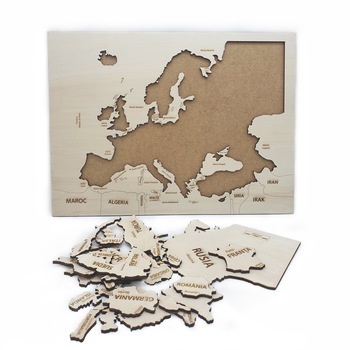 Puzzle harta Europei, lemn, 45 piese, marime 42 cm x 30 cm Puzzle harta Europei, lemn, 45 piese, marime 42 cm x 30 cm