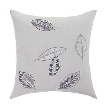 Fata de perna Ambition 42x42cm Leaf Fata de perna Ambition 42x42cm Leaf