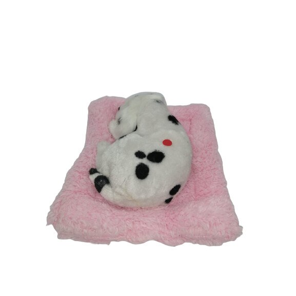 Catel interactiv, Dalmatian somnoros care doarme pe un patut roz, +3 ...