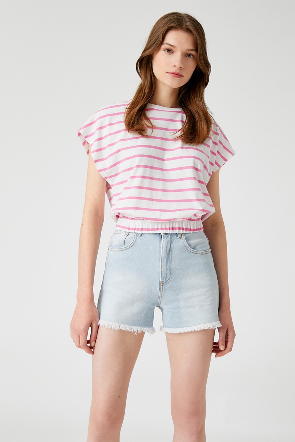 KOTON, Tricou cu decolteu la baza gatului si model in dungi, Alb/Roz