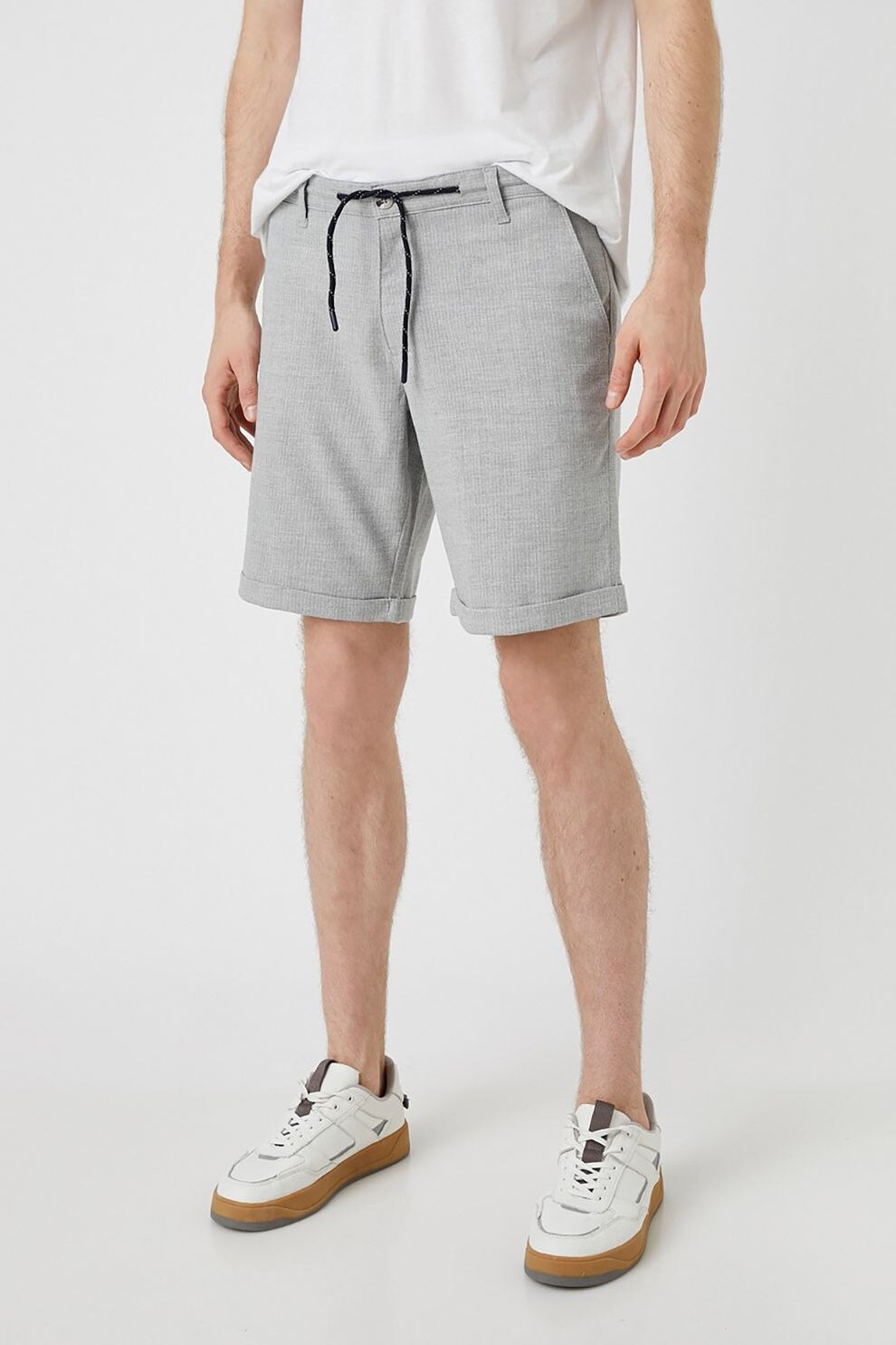KOTON, Pantaloni scurti chino, Gri deschis