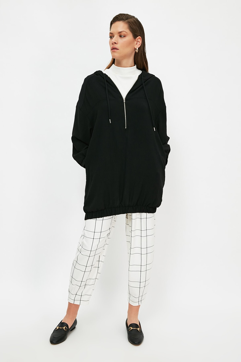 Trendyol, Hanorac lejer cu maneci cazute si fenta cu fermoar, Negru