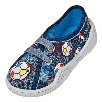 Tenisi pentru baietei - Football Tenisi pentru baietei - Football