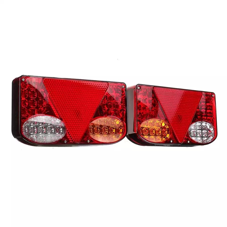 Set 2 lampi led cu triunghi reflector 12v-24v