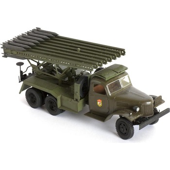 Macheta Militara Zvezda BM-13  Macheta Militara Zvezda BM-13
