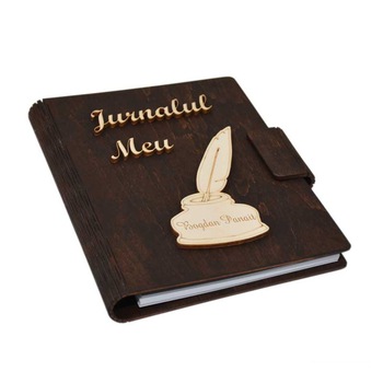 Agenda Jurnalul Meu A5 din lemn personalizat, Wenge, Piksel, 100 pagini si pix din lemn inclus Agenda Jurnalul Meu A5 din lemn personalizat, Wenge, Piksel, 100 pagini si pix din lemn inclus