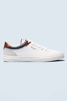 Pepe Jeans London, Pantofi sport de piele ecologica cu garnituri de piele intoarsa, Alb/Bleumarin/Maro Pepe Jeans London, Pantofi sport de piele ecologica cu garnituri de piele intoarsa, Alb/Bleumarin/Maro