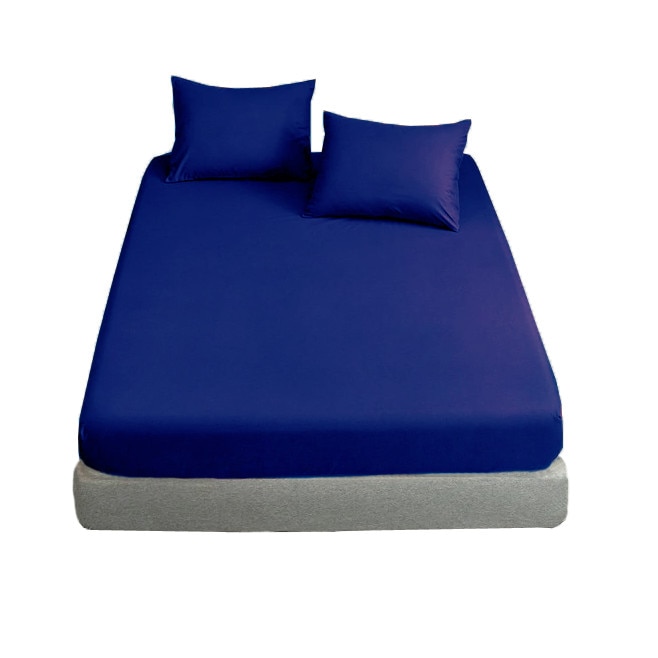 Set lenjerie 3 piese, Metru Patrat, format din cearceaf de pat cu elastic si 2 fete perna, de culoare bleumarin, albastru marin uni, pentru saltea de 140/200