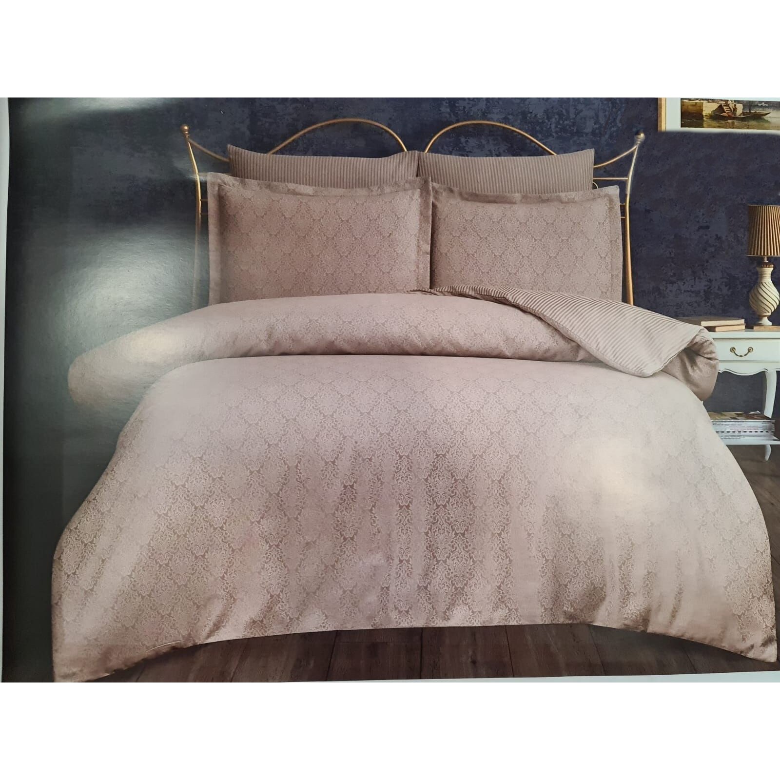 Set lenjerie de pat 2 persoane, Ipekce Home, damasc, model floral Arya, 4 piese