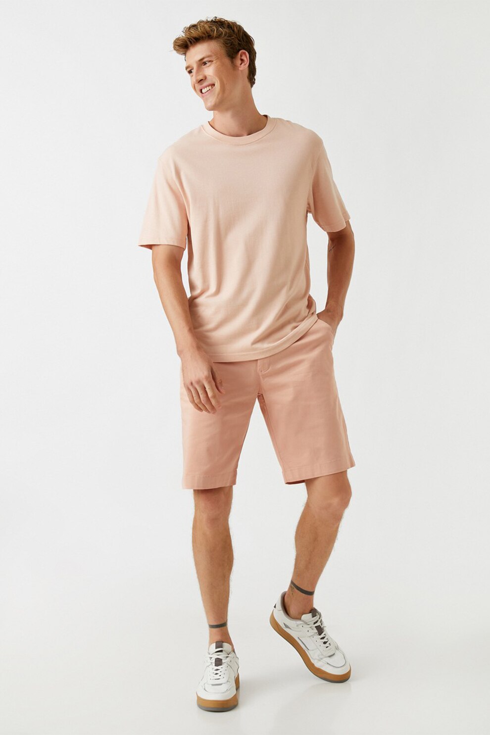 KOTON, Pantaloni scurti cu buzunare laterale, Piersica