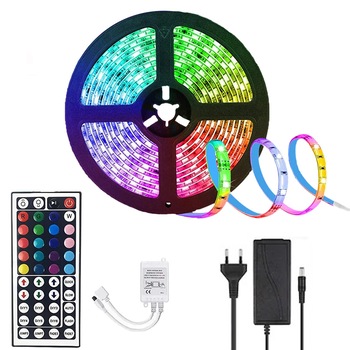 Banda LED GREATON® multicolora, lungime 5m, cu telecomanda mare, flexibila, 12V Banda LED GREATON® multicolora, lungime 5m, cu telecomanda mare, flexibila, 12V