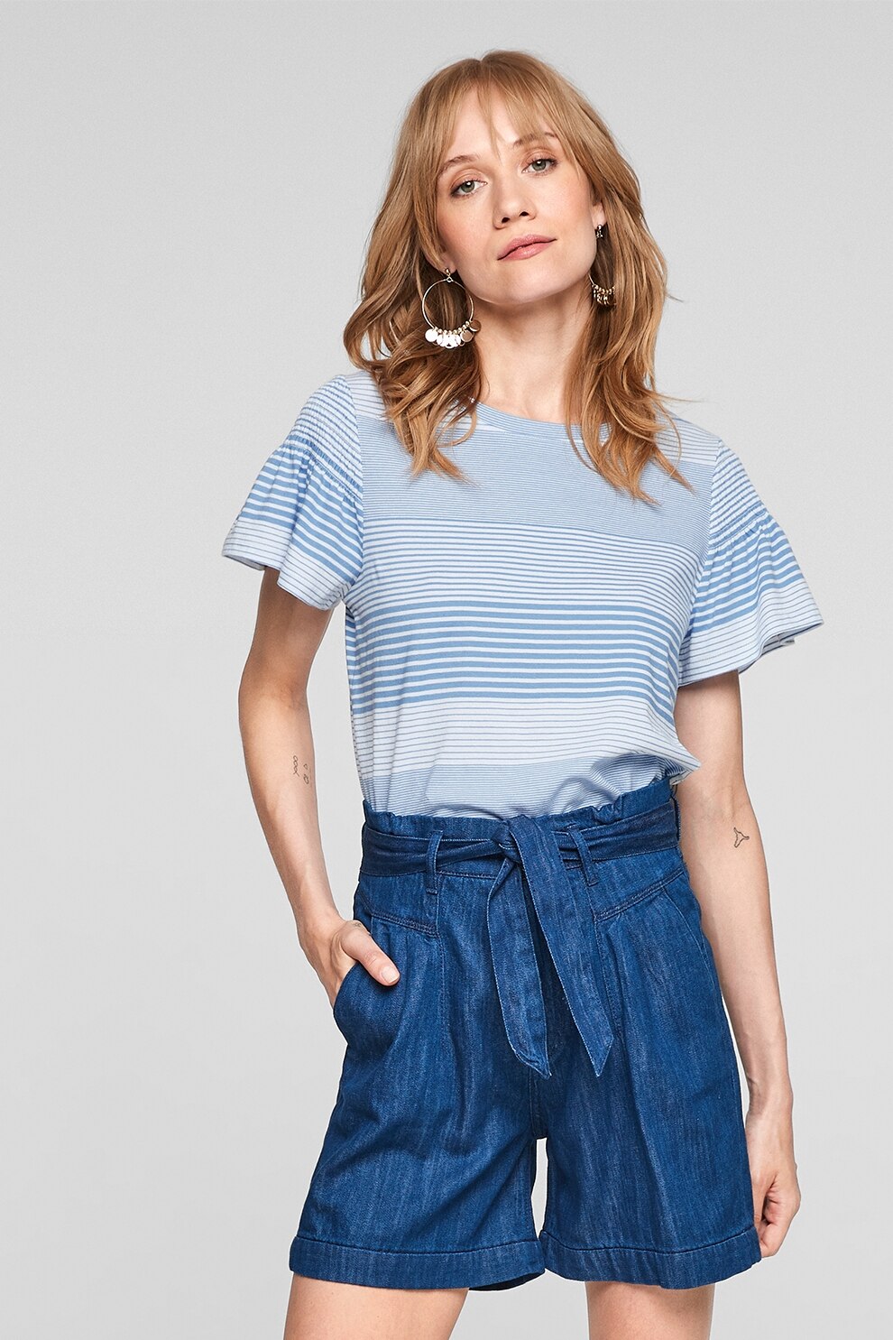 s.Oliver, Tricou cu model in dungi si maneci cu volane, Albastru pastel/albastru inchis/alb, M