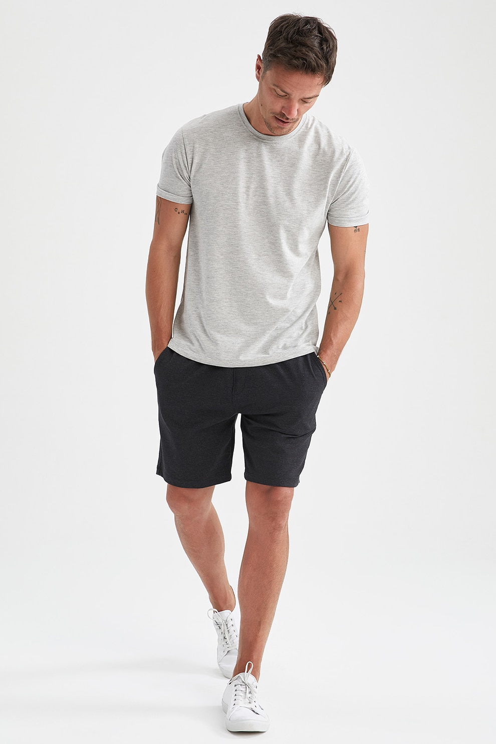 DeFacto, Set de tricou si pantaloni scurti regular fit, Gri deschis melange