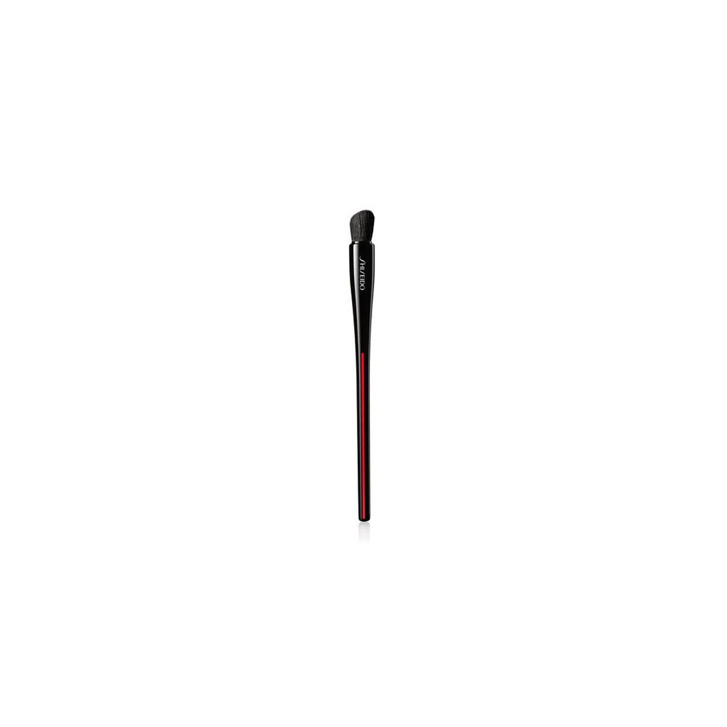 Pensula Shiseido pentru aplicarea fardului de pleoape