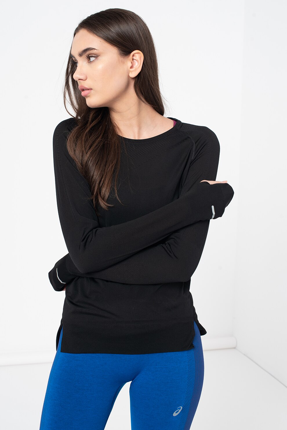 Asics, Bluza fara cusaturi cu slituri laterale pentru antrenament, Negru stins