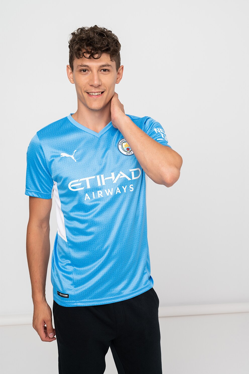 Puma, Tricou cu decolteu in V pentru fotbal MCFC HOME Shirt Replica, Albastru pastel/Alb