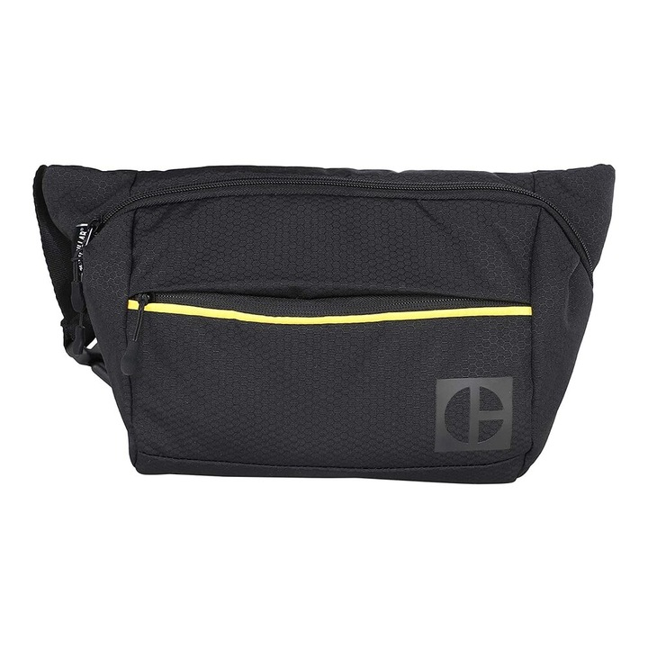 Caterpillar Code Hex Parkour 420D hatszögletű táska, cipzáras zseb, fekete