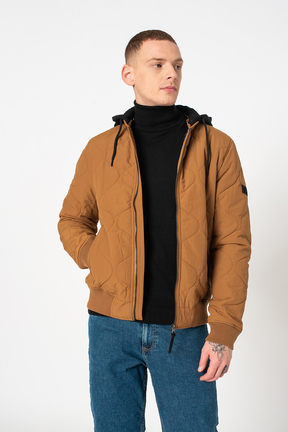 Tom Tailor, Jacheta usoara cu gluga si aspect matlasat, Maro deschis/Negru