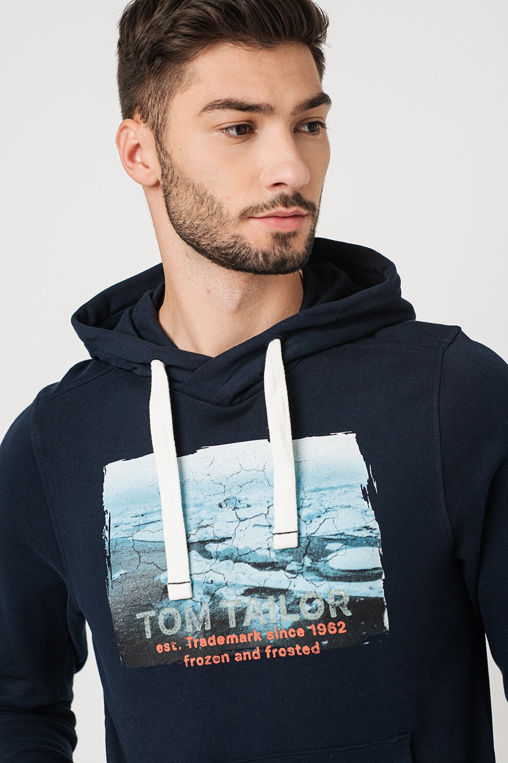 Tom Tailor, Hanorac de bumbac cu imprimeu grafic, Bleumarin/Gri cenusa/Rosu vermilion