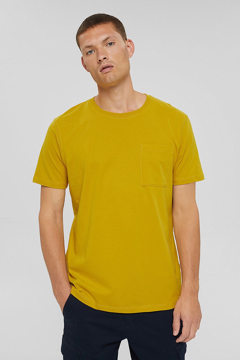 Esprit, Tricou de bumbac organic cu buzunar pe piept, Galben sofran