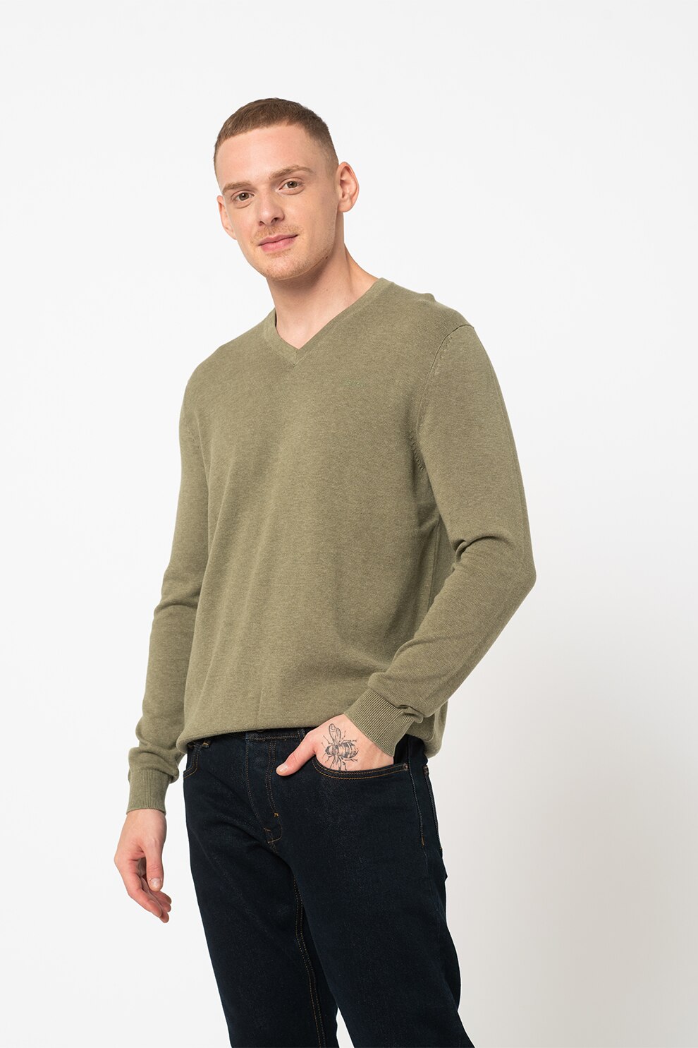 Esprit, Pulover regular fit cu decolteu in V, Verde sparanghel