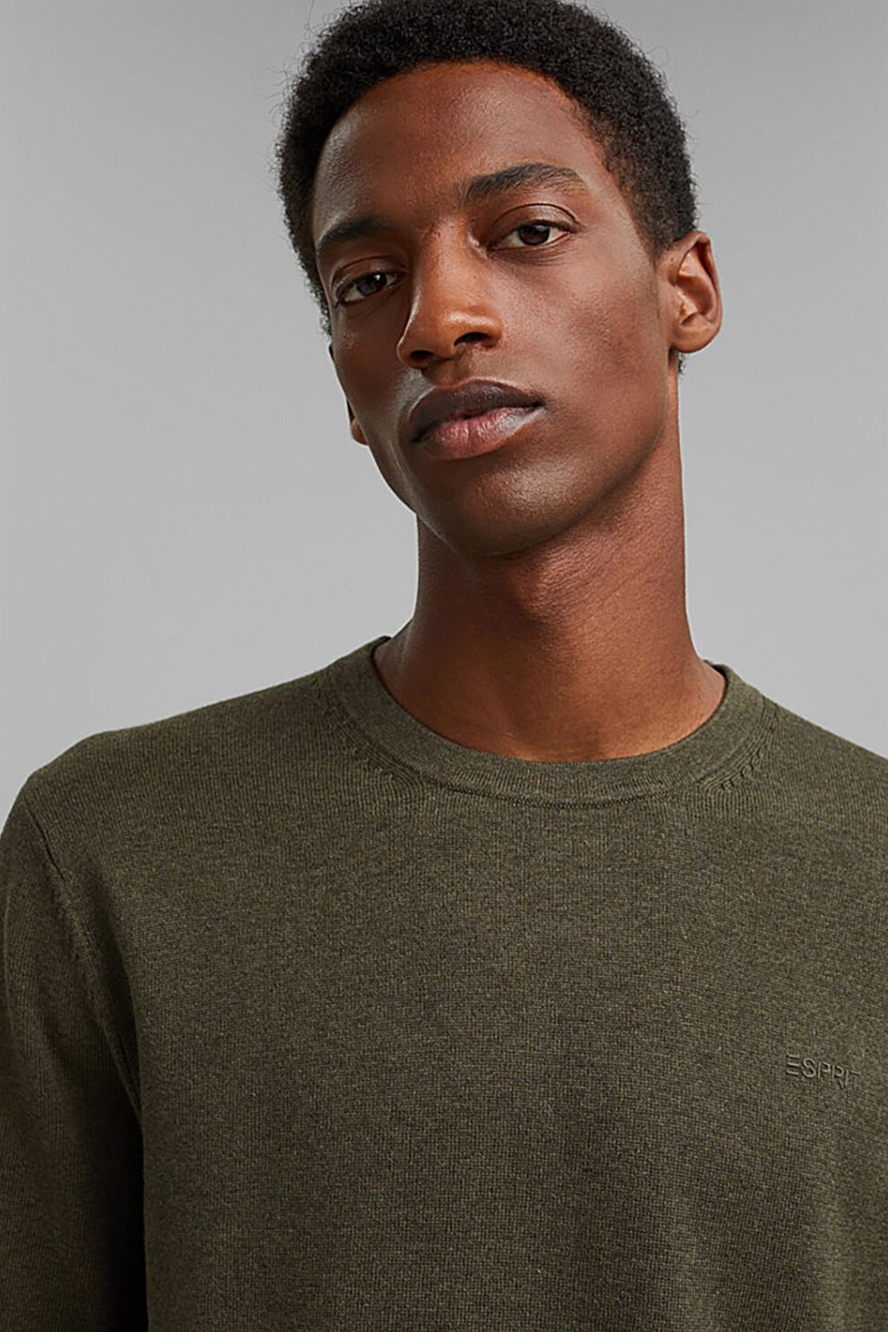 Esprit, Pulover cu decolteu la baza gatului, tricotat fin, Kaki