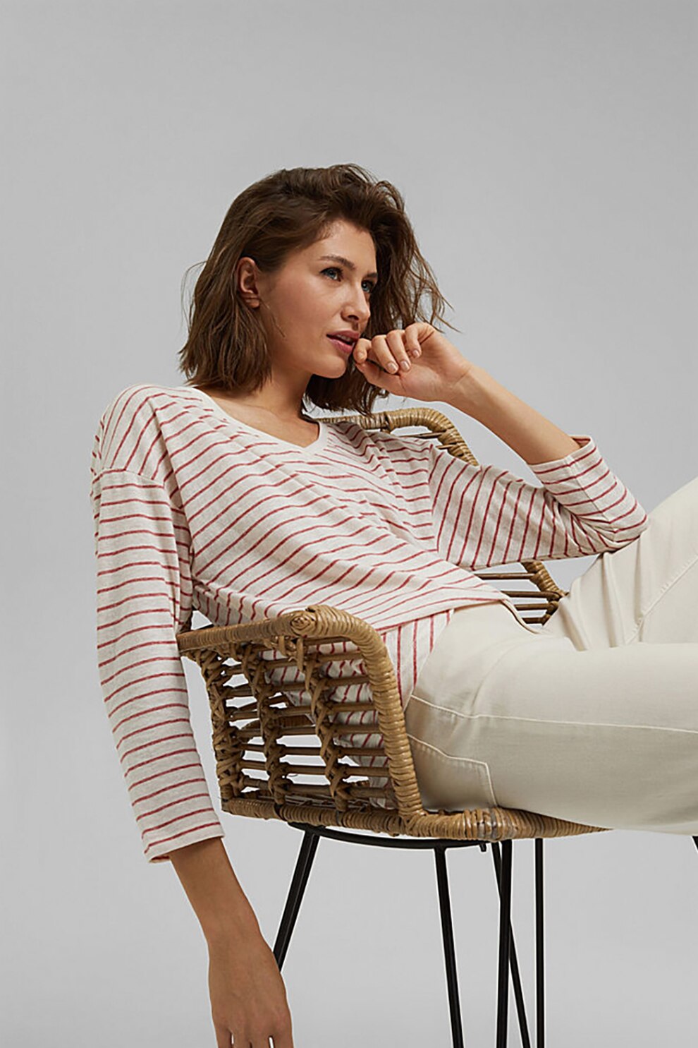 Esprit, Bluza in dungi cu decolteu in V si maneci cazute, Rosu/Alb