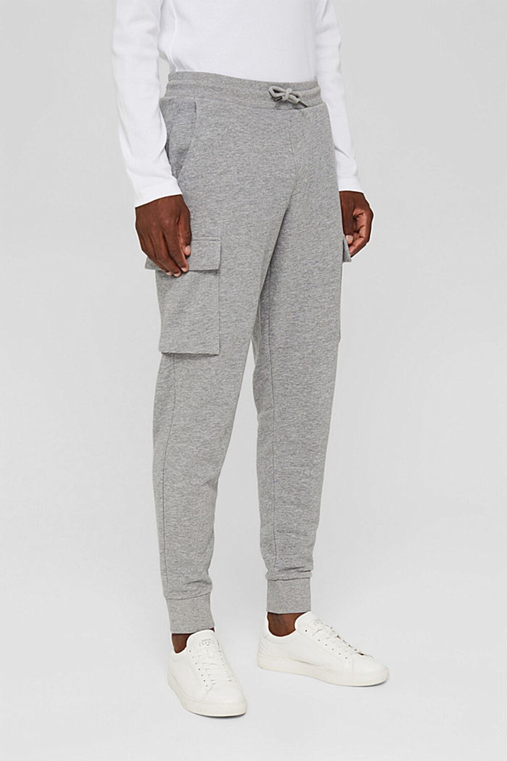 Esprit, Pantaloni sport cargo cu croiala conica, Gri melange