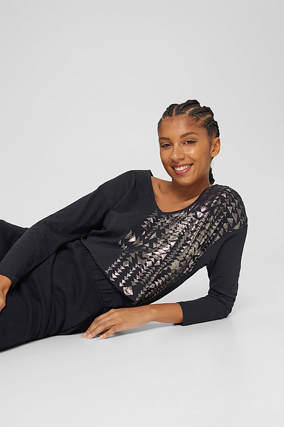 EDC by Esprit, Bluza lejera de bumbac organic cu decolteu in V, Negru/Argintiu, M