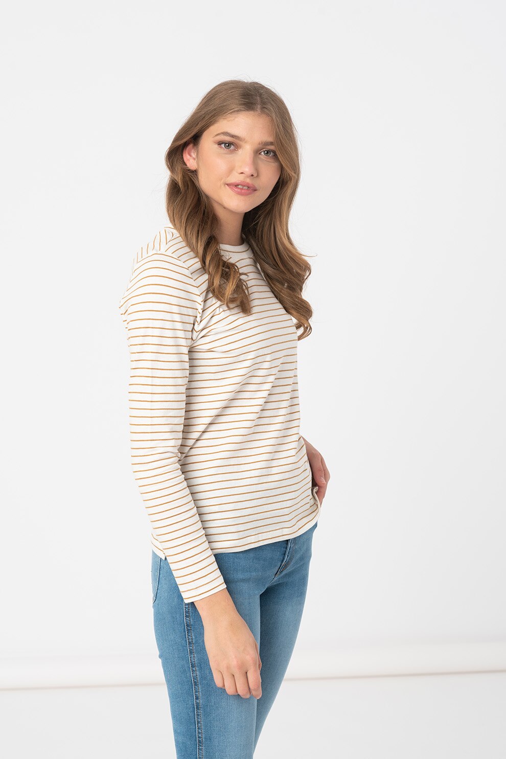 Esprit, Bluza de bumbac in dungi cu detaliu inima, Alb/Maro caramel