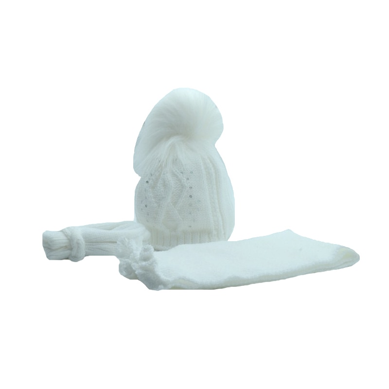 Set 3 piese caciula, fular si manusi pentru Fete Aliap 0027-A1, Alb 36-38