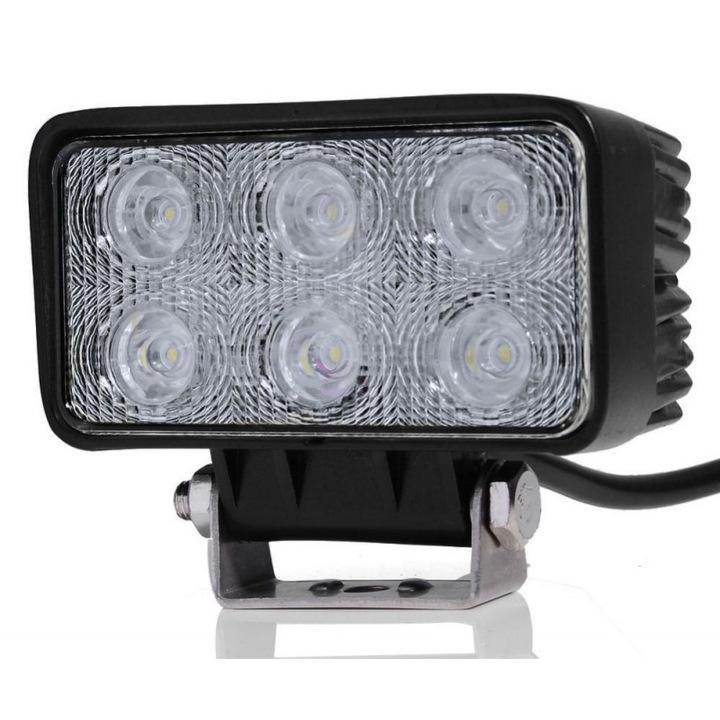 Auto Offroad LED projektor 18W/12V-24V, 1320 Lumen, téglalap alakú, 30 fokos spotsugár