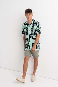 Jack&Jones, Camasa cu maneci scurte si imprimeu grafic, Verde menta/Negru, L Jack&Jones, Camasa cu maneci scurte si imprimeu grafic, Verde menta/Negru, L