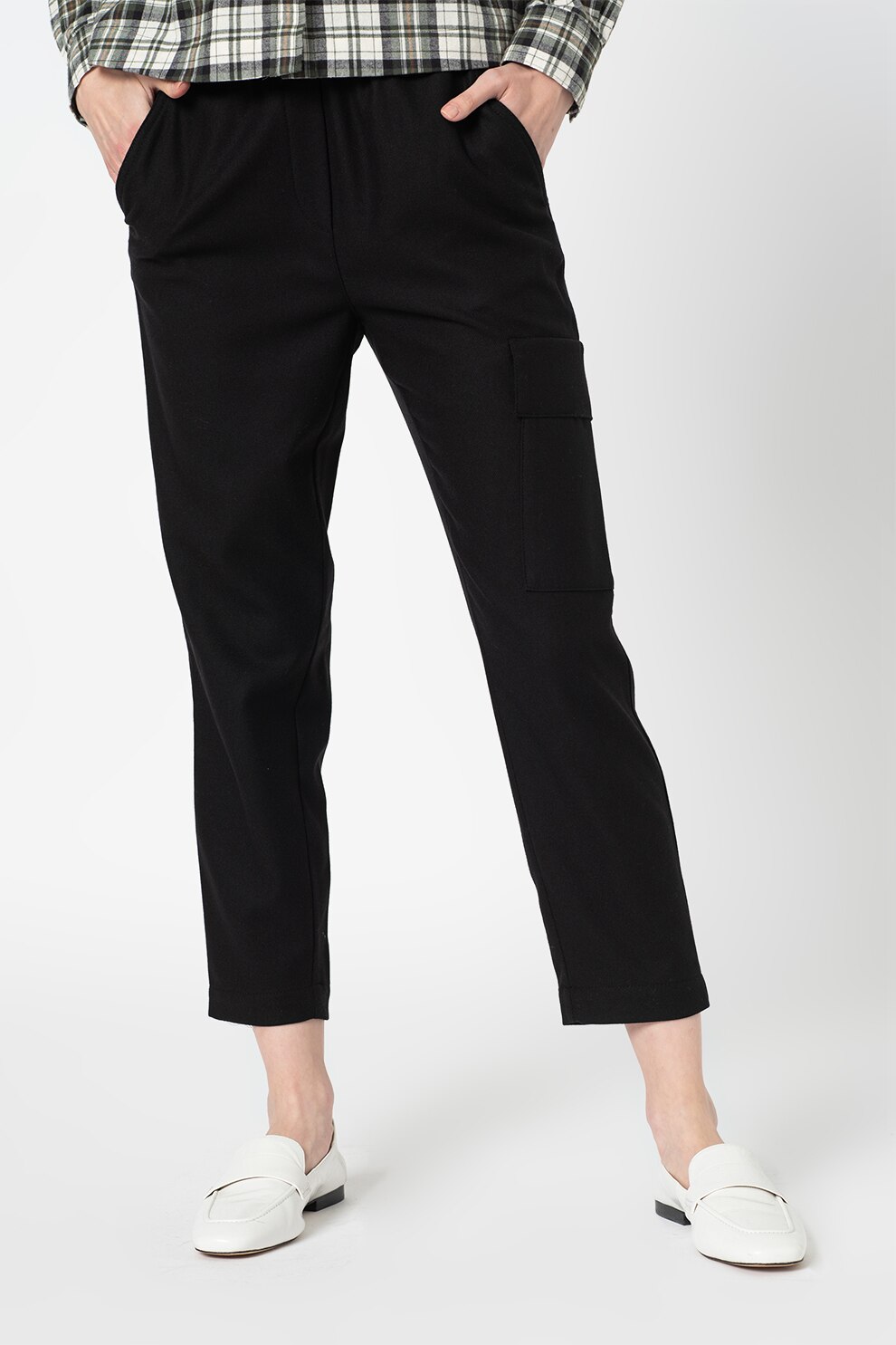 Marc O'Polo, Pantaloni crop cargo din amestec de lana, Negru