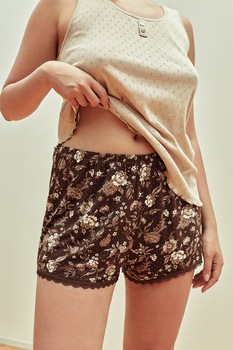 Penti, Pantaloni scurti de pijama cu imprimeu floral, Maro/Alb Penti, Pantaloni scurti de pijama cu imprimeu floral, Maro/Alb