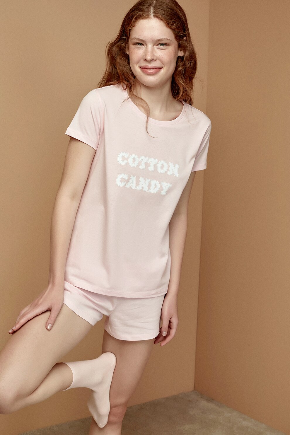 Penti, Pijama cu pantaloni scurti si imprimeu text, Roz pal