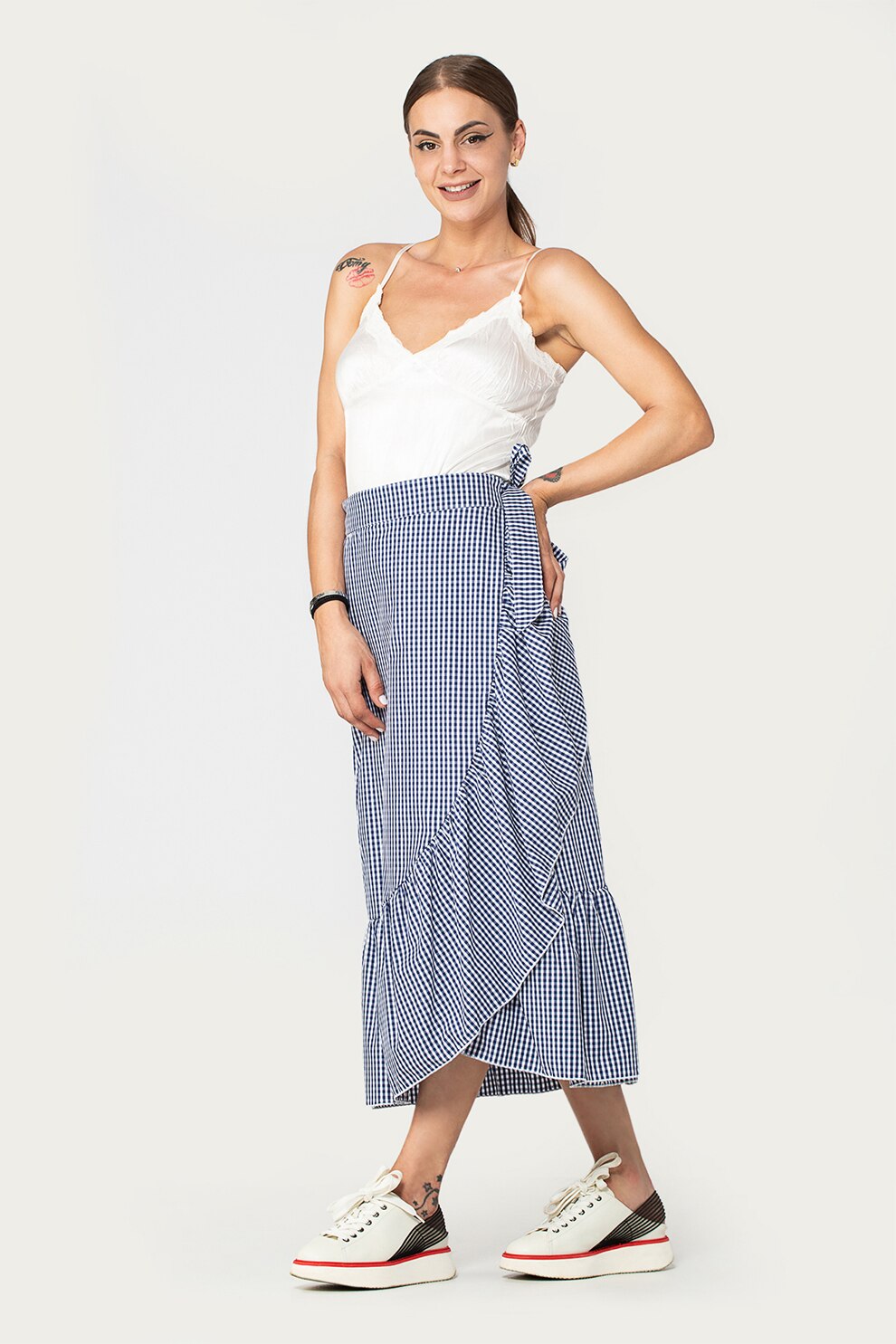 Antonia M, Fusta midi cu croiala petrecuta si terminatii cu volane, Bleumarin/Alb